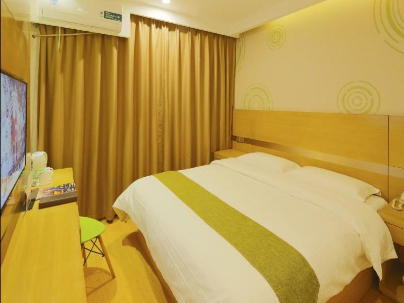 Greentree Inn Shanghai Jingan District Qipu Road Tiantong Road Subway Station Express Hotel Eksteriør billede